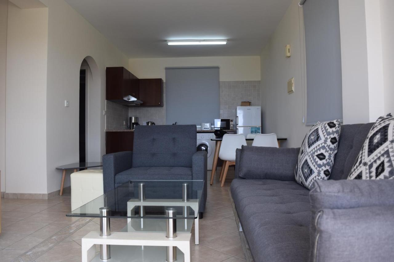 Eden Heights Sea View Apartment 502 - By Imh Travel & Tours Paphos Exterior foto